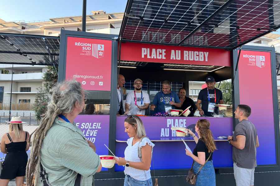 Photo du kiosque durant la coupe du monde de rugby 2023 en France